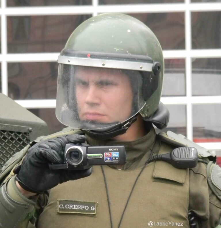 Partido Comunista expresa alarma por absolución de ex carabinero Claudio Crespo