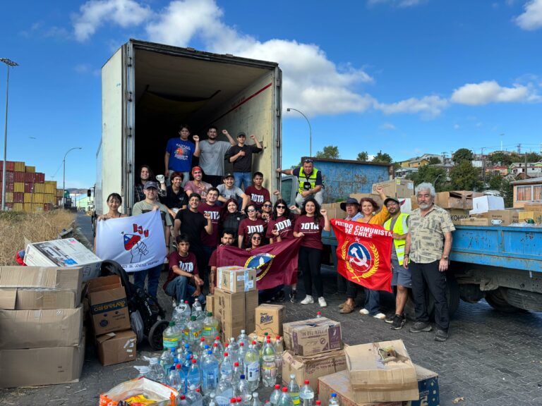 Juventudes Comunistas dicen presente con entrega de ayuda a damnificados por incendios en Biobío