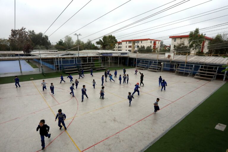Los SLEP encabezan la reactivación del sistema educativo: resultados superan los registros prepandemia en asistencia, permanencia y aprendizajes