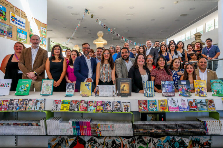 Mineduc presentó orientaciones para regular el uso de dispositivos móviles en establecimientos educativos