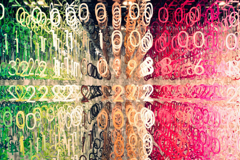 PUCV avanza en Inteligencia Artificial con algoritmos capaces de “aprender” de su propio desempeño