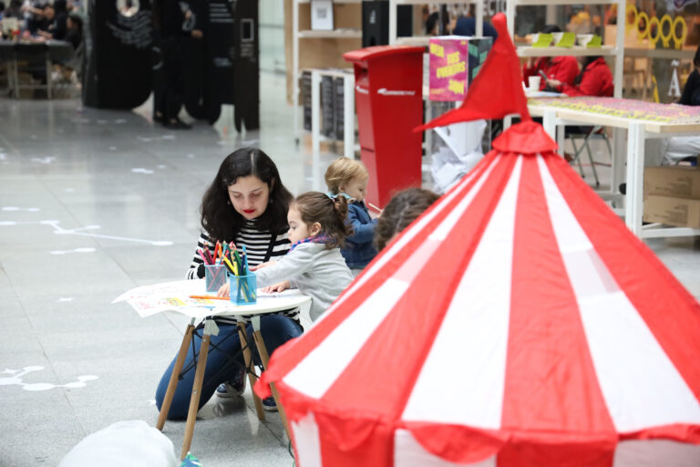 Centro Cultural La Moneda despliega un mes de actividades dedicadas a las múltiples formas de leer