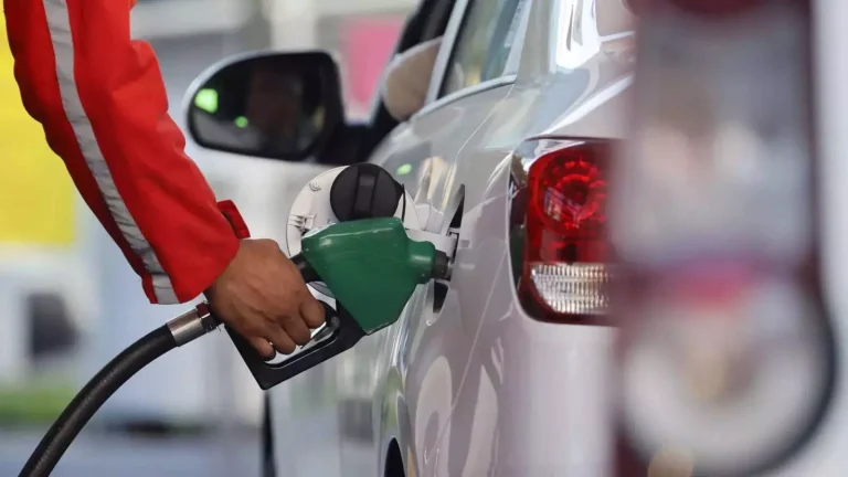 Claves Ipsos: 78% de los hogares en Chile están preparando estrategias para enfrentar alzas de precios por el fin del MEPCO