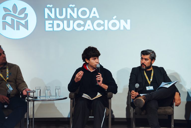 En estudio comunal de salud mental: redes sociales se imponen como espacio de influencia emocional