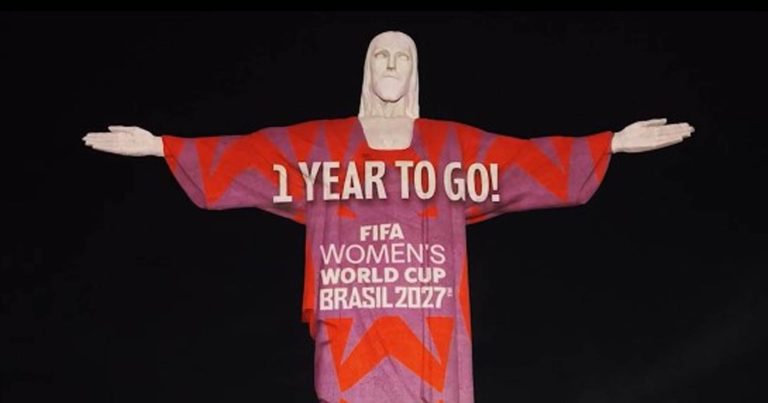 A Falta de 1 Año