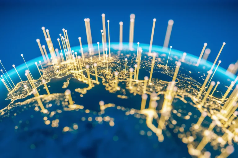 Economista Manuel Riesco comenta actual ciclo secular de la economía mundial