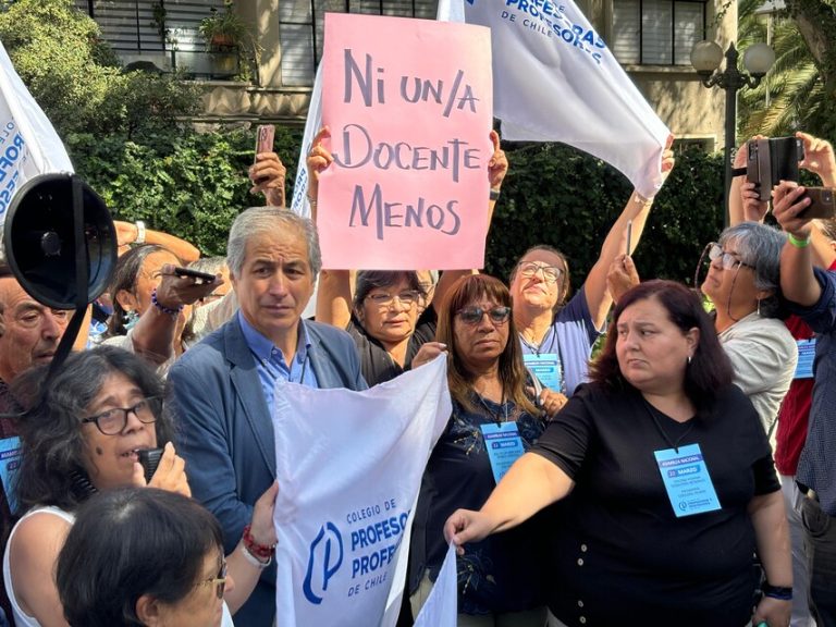 Congreso aprueba “Escuelas Protegidas”: Colegio de Profesores califica de efectista la nueva ley