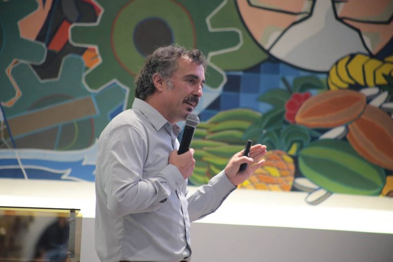Académico Patricio Winckler: “La vulnerabilidad  portuaria de la zona central de Chile es alta”