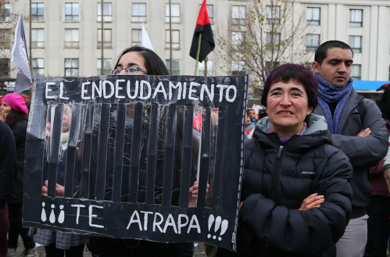 Movimiento Deudores CAE busca la condonación de todas las deudas educacionales