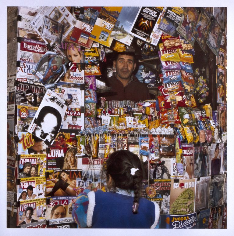Museo MAC celebra 50 años de su fototeca con exposición que incluye más de 170 obras 