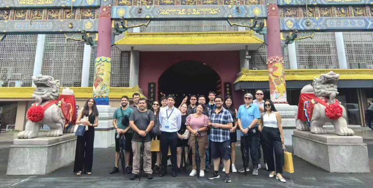 Delegación de periodistas chilenos recorrió sitios históricos y culturales de Nanjing, una de las ciudades más emblemáticas de China