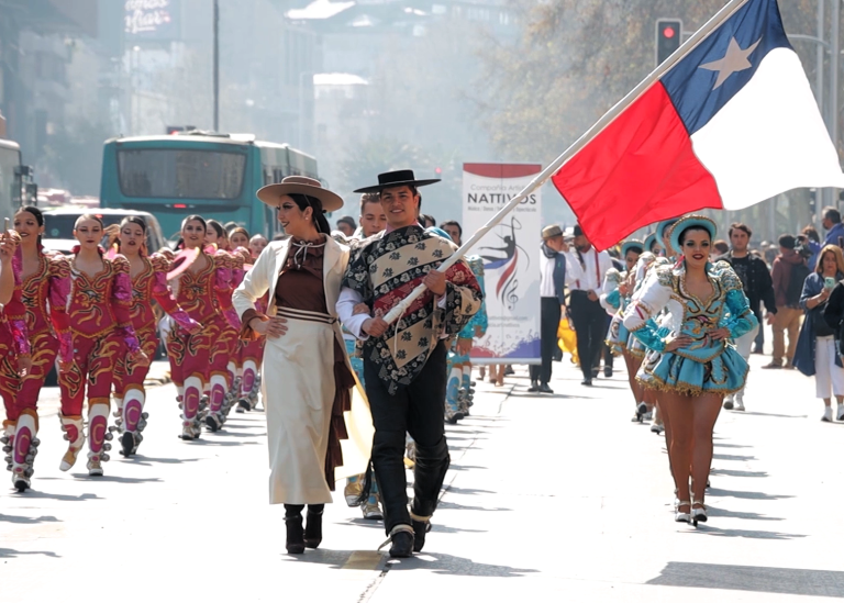 Día Mundial del Folklore se celebrará con masivo pasacalle por la Alameda y festival en Parque San Borja