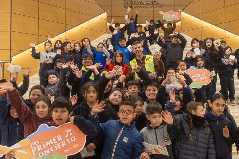 Más de 1.500 niños y niñas de Renca viven su primer concierto con la Orquesta Sinfónica Nacional de Chile