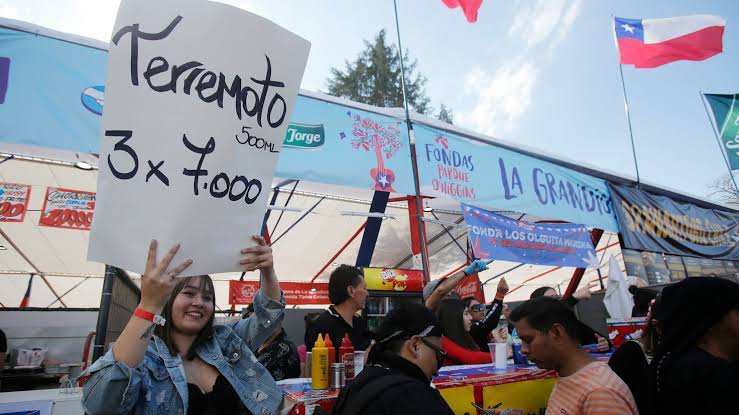 Fiestas Patrias: cómo llegar al 18 sin que la deuda dure más que la celebración