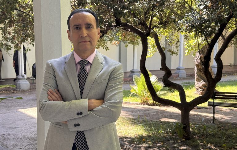 José Irrázabal, académico UV: “El desempleo  llegó a 9,5 por ciento marcando su peor nivel en cinco años”