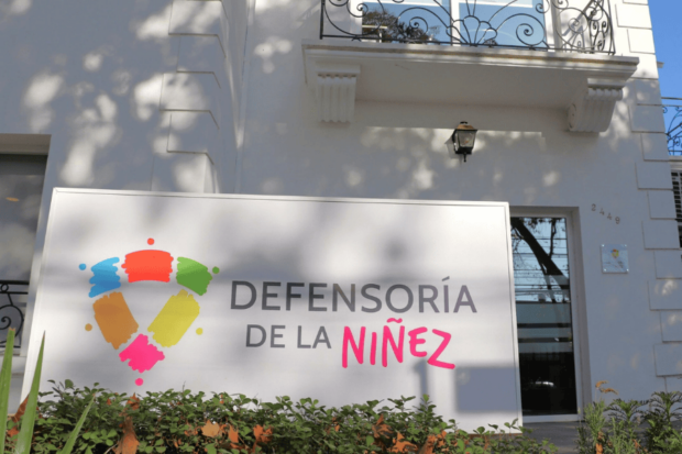 Defensoría de la Niñez advierte que más de la mitad de las asignaciones presupuestarias para la infancia disminuyen en proyecto 2027