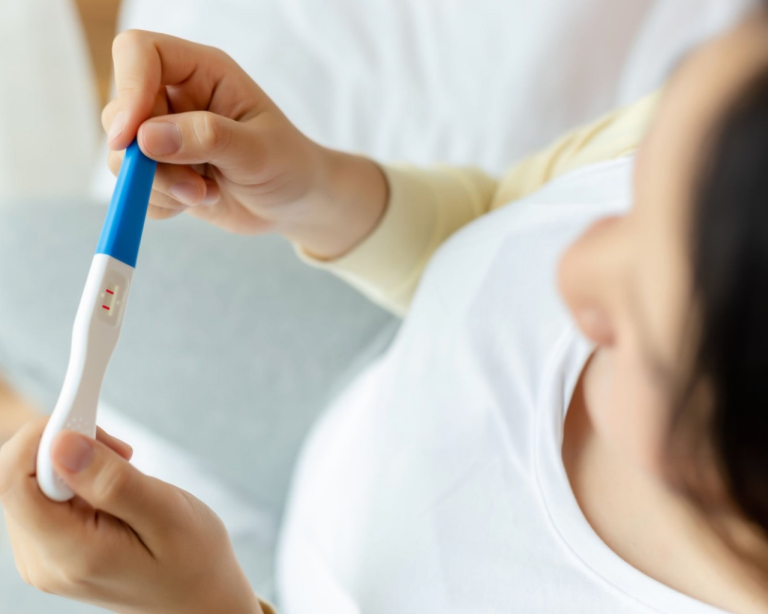 Embarazo adolescente: Chile registra importante disminución en las cifras