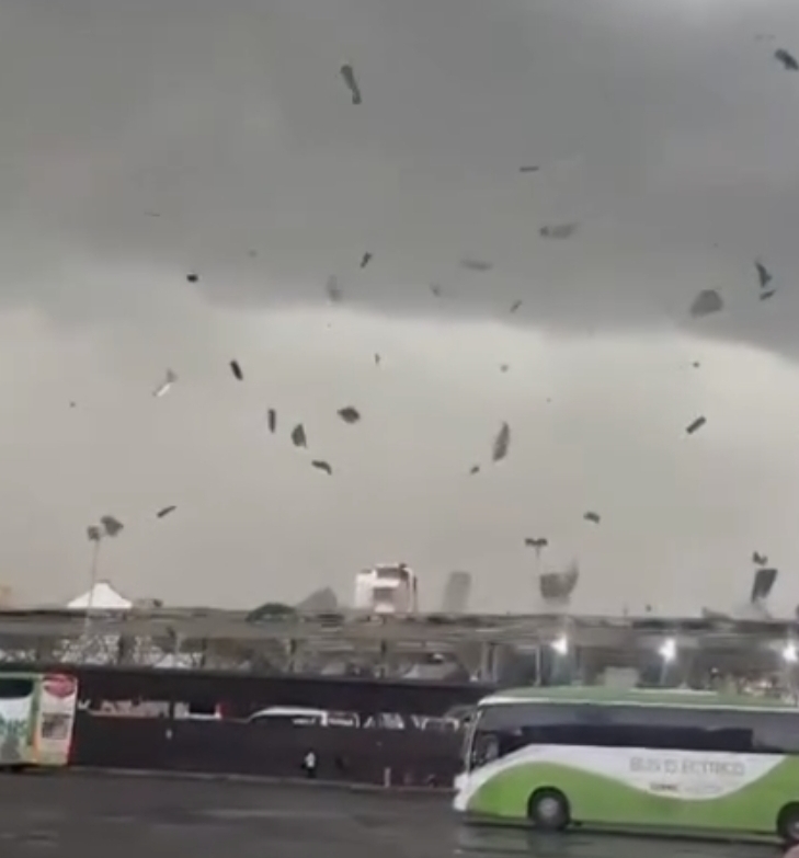 Santiaguinos sorprendidos por tormenta, granizos y tornado, gobierno también