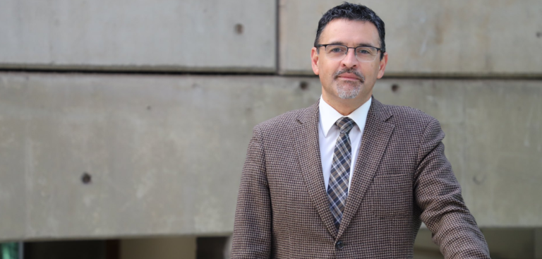 Flavio Salazar cuestiona recortes en ciencia y educación: “Es un retroceso que amenaza lo esencial de una estrategia de desarrollo”