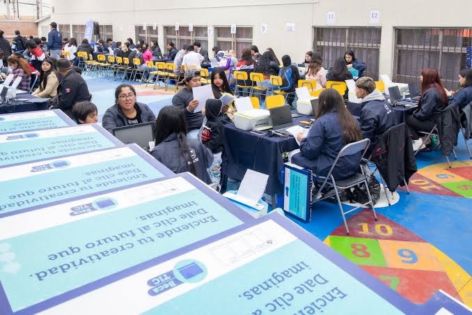 No le corten las manos digitales a nuestros niños